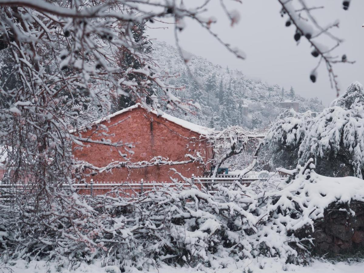 Vintage Stone-Built Country Cottage In Richea Kouloureika Eksteriør billede